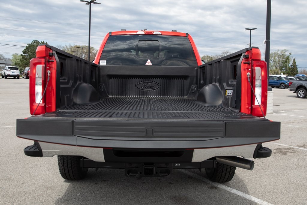 2025 Ford F-350 XL photo 13