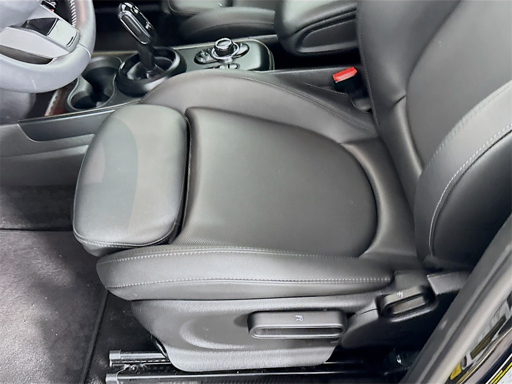 2023 Mini Cooper S ALL4 photo 18