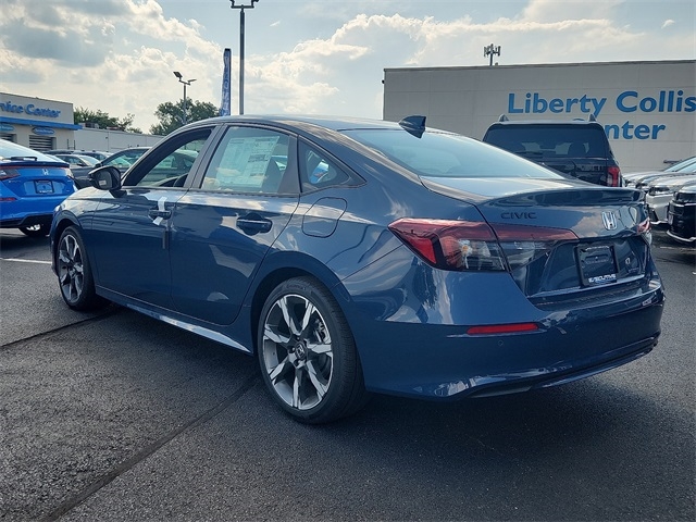 2026 Honda Civic Sport Touring Hybrid photo 4