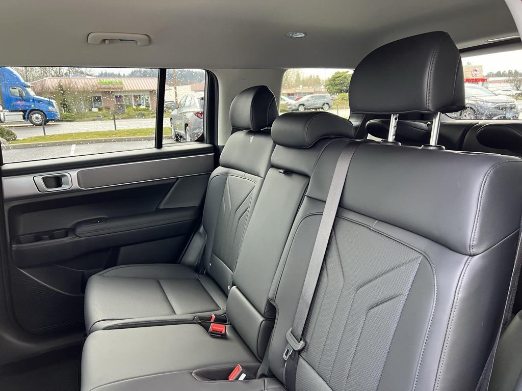 2025 Hyundai Santa Fe SEL photo 27