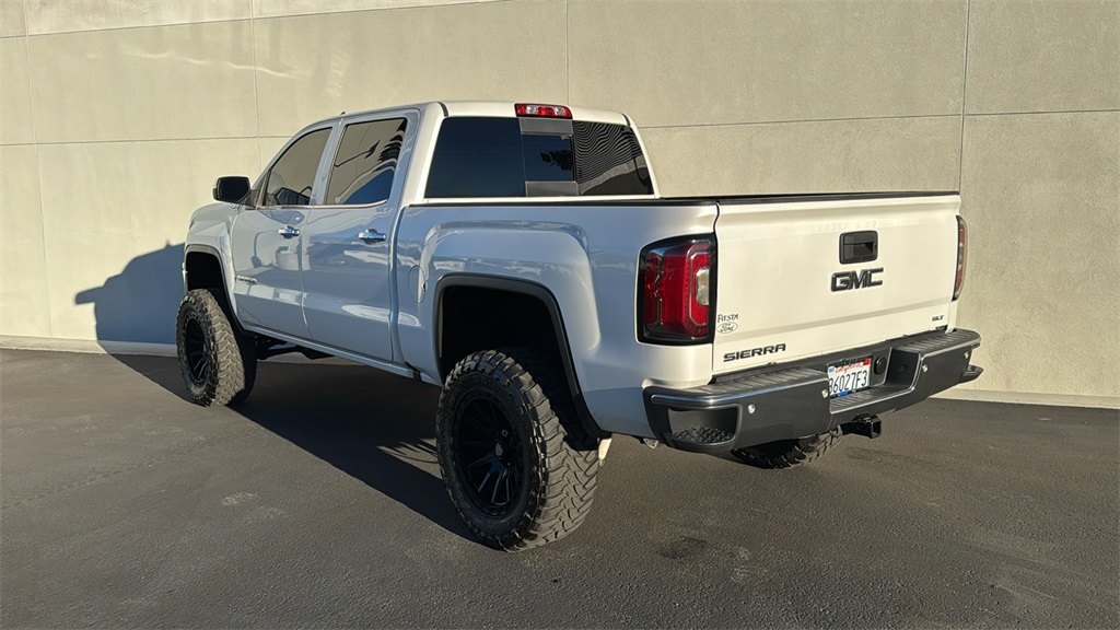 2018 Gmc Sierra 1500 SLT photo 4
