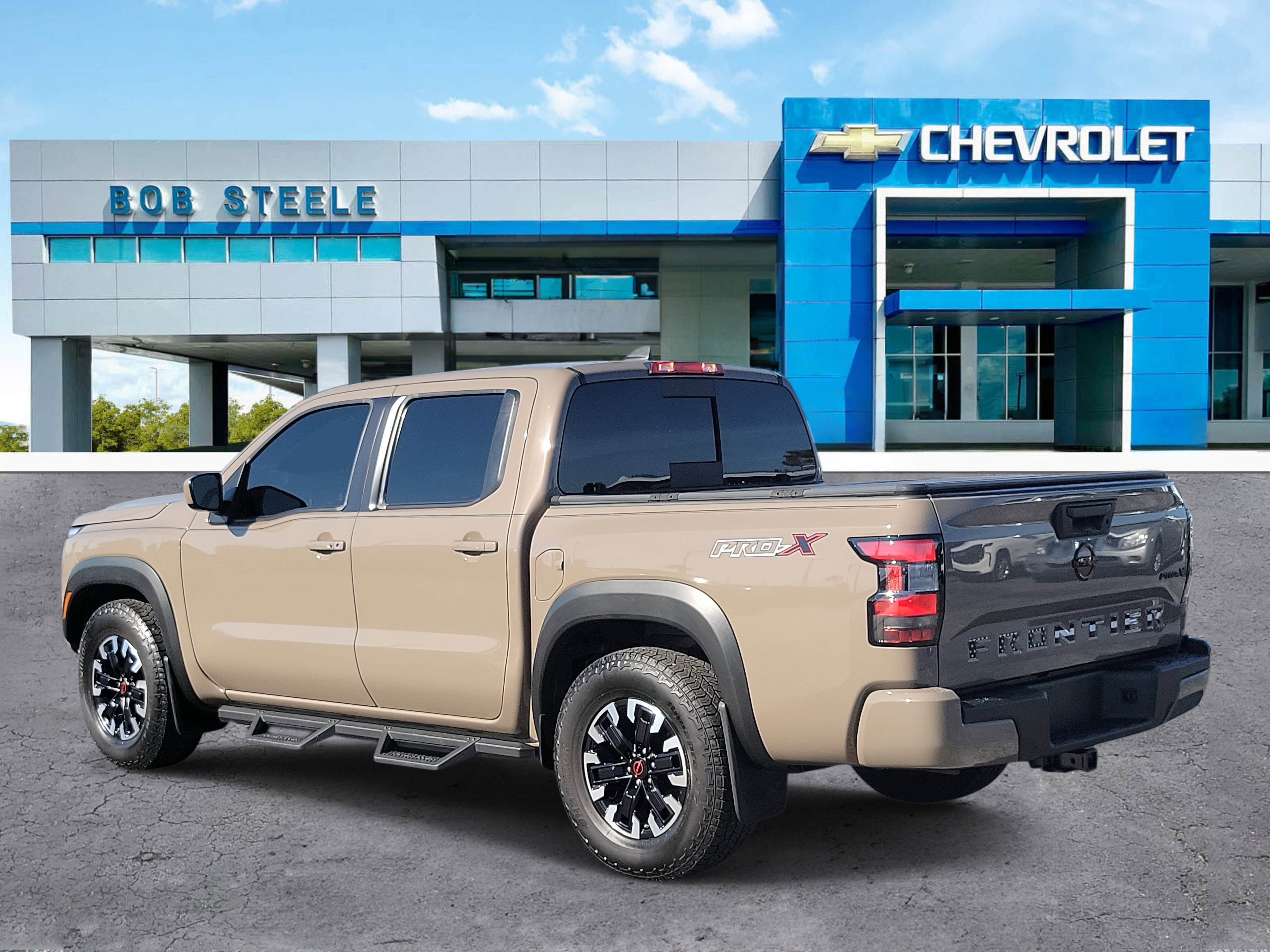 2023 Nissan Frontier PRO-X photo 4