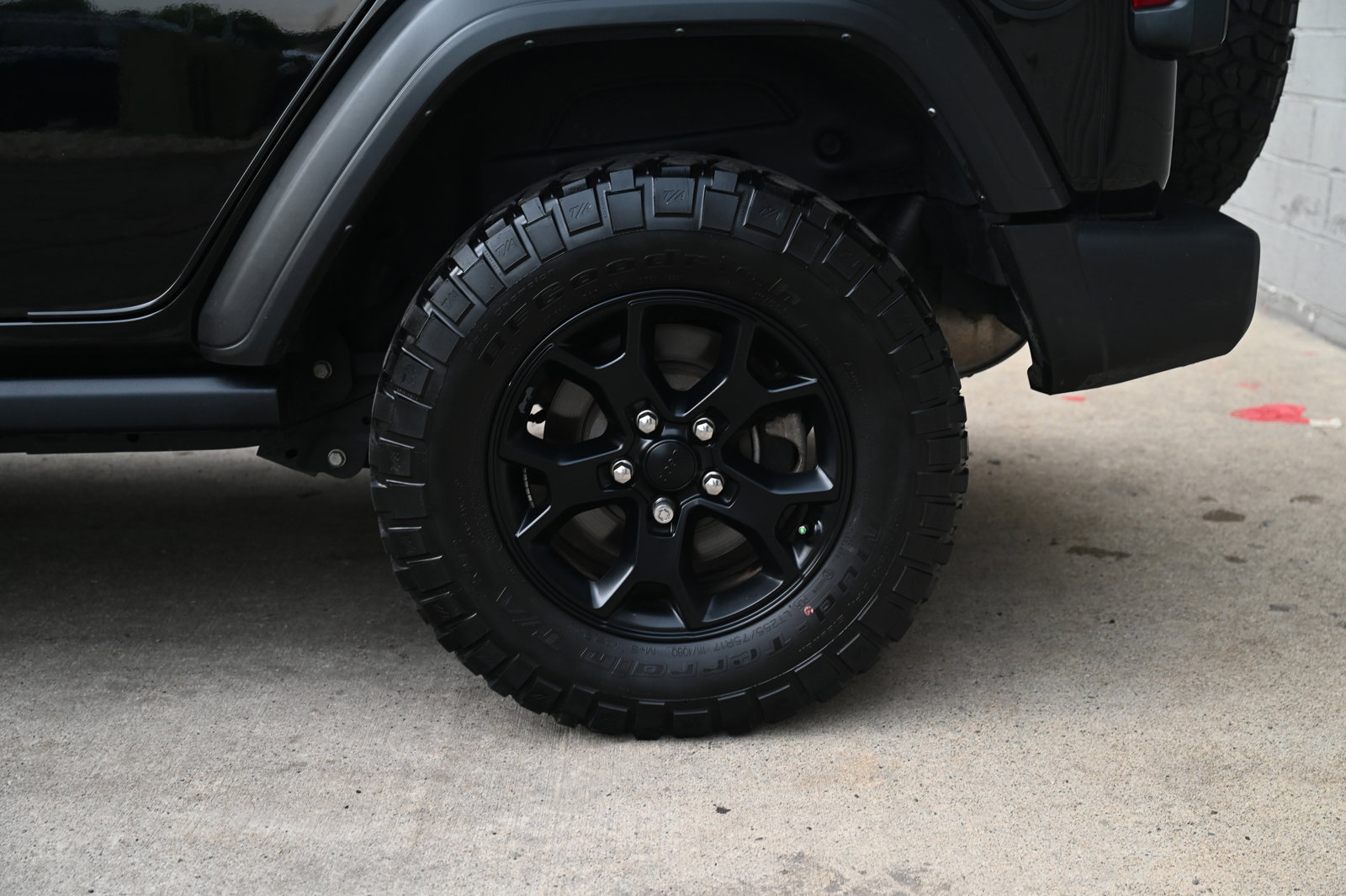 2021 Jeep Wrangler Unlimited Willys Sport photo 12
