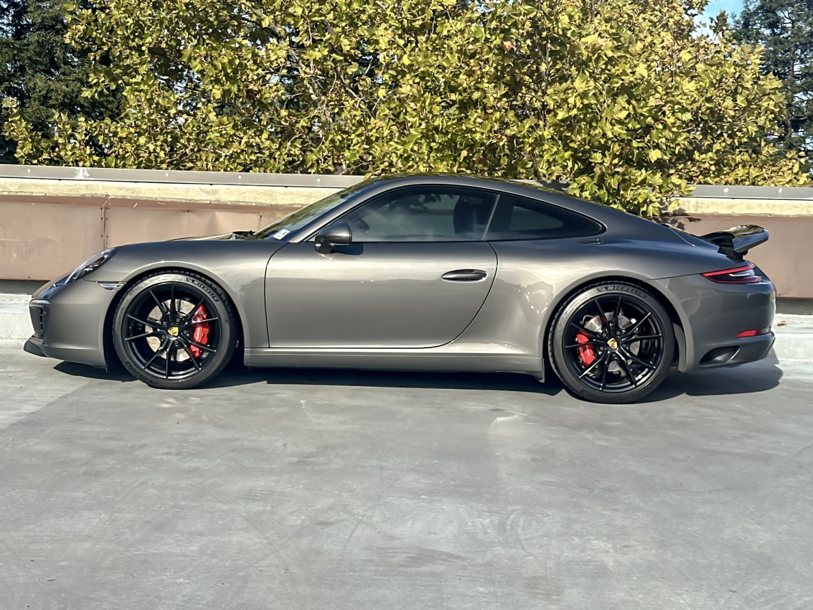 2017 Porsche 911 S photo 2