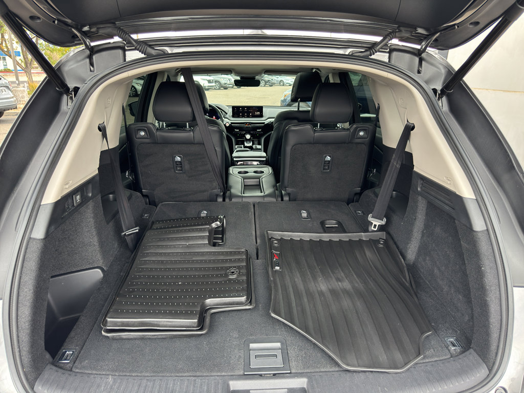 2023 Acura MDX SH-AWD photo 17