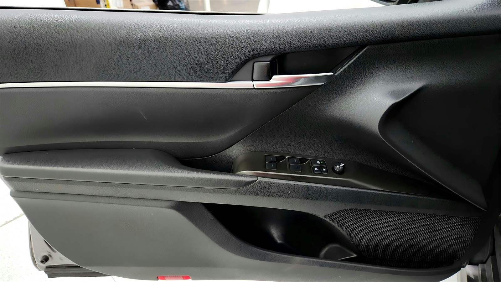 2022 Toyota Camry SE photo 33