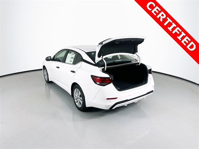 2025 Nissan Sentra S photo 9