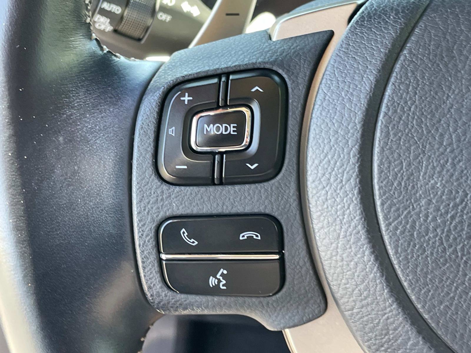 2021 Lexus NX 300 photo 7