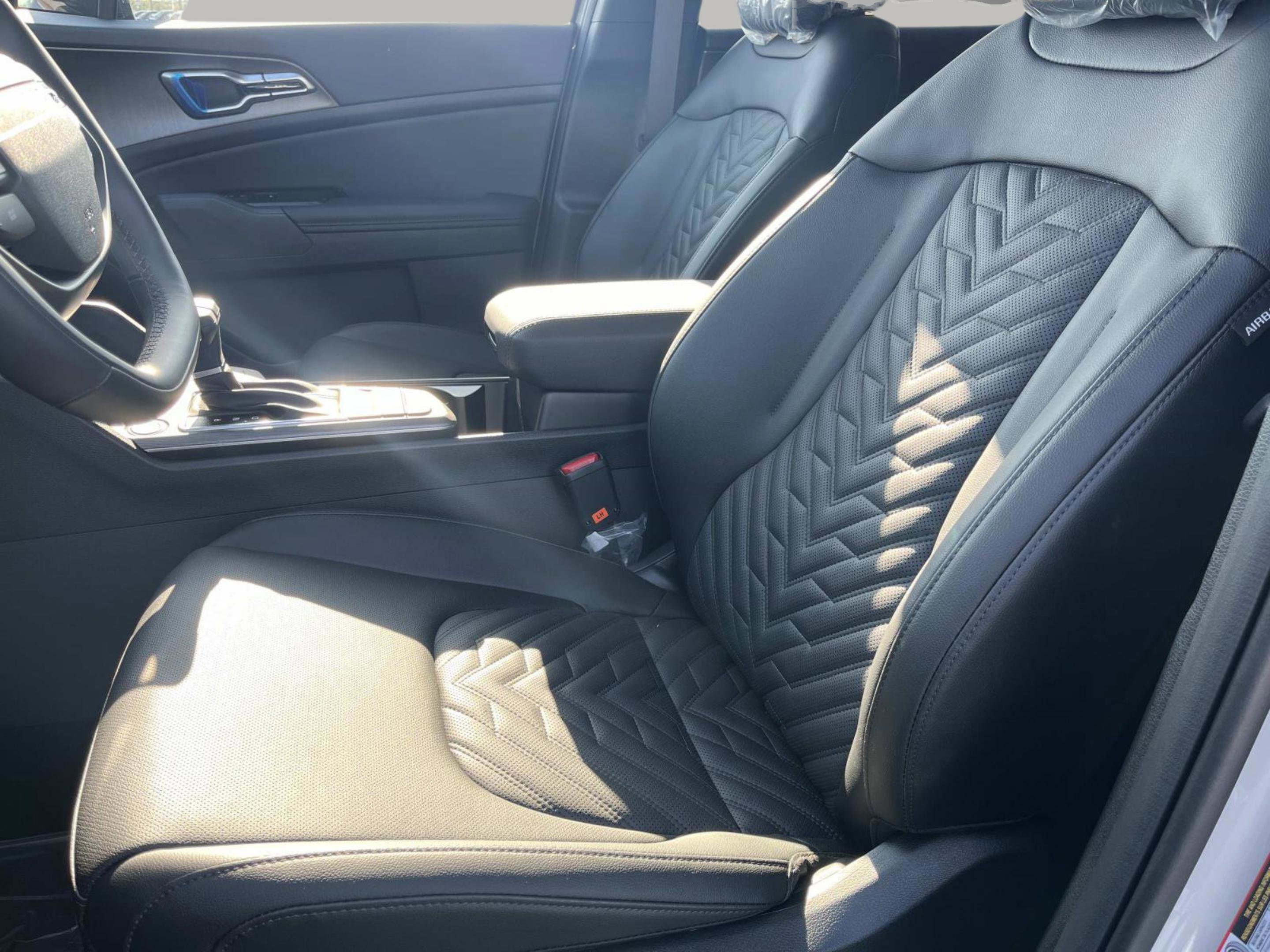 2026 Kia Sportage X-Line photo 22