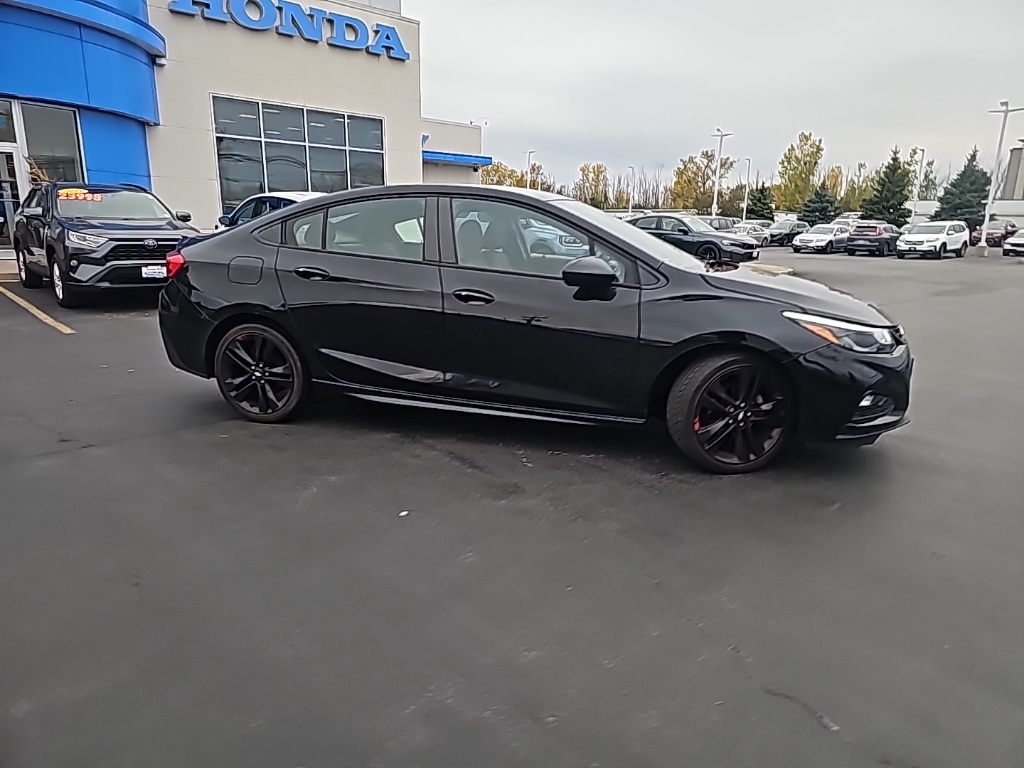 Used 2018 Chevrolet Cruze LT with VIN 1G1BE5SM6J7216606 for sale in Lockport, NY