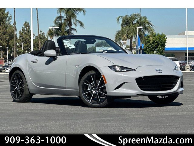 2025 Mazda MX-5 Miata Grand Touring's photo