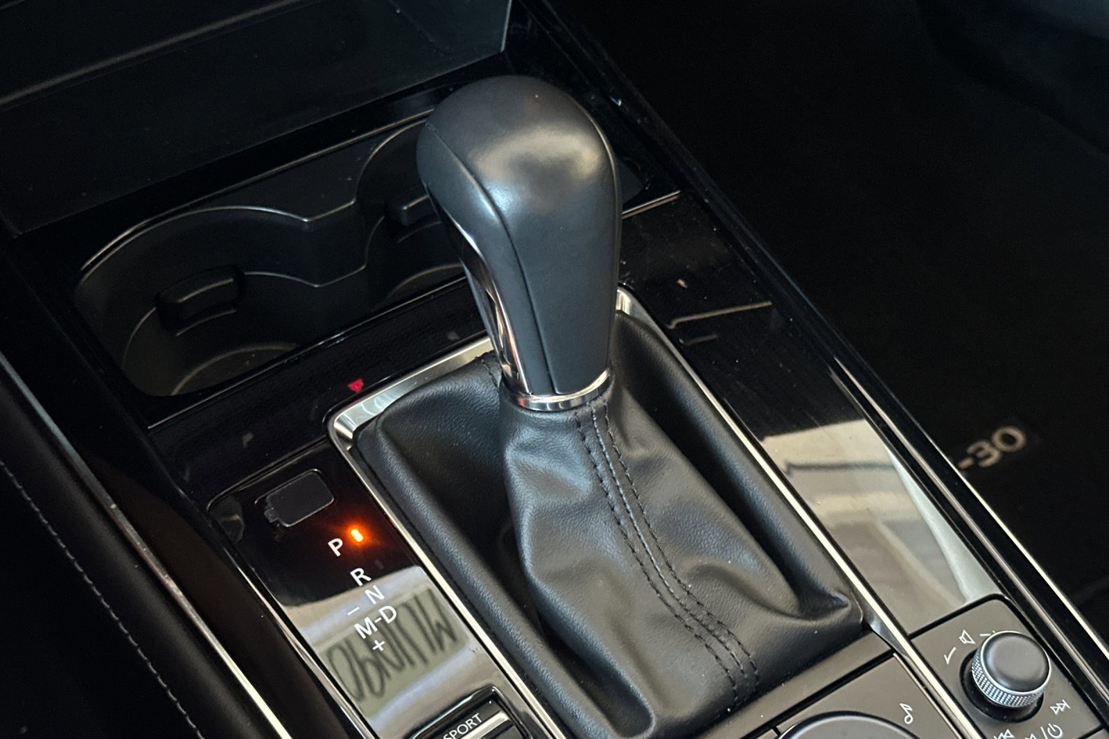 2024 Mazda CX-30 2.5 S Preferred photo 19