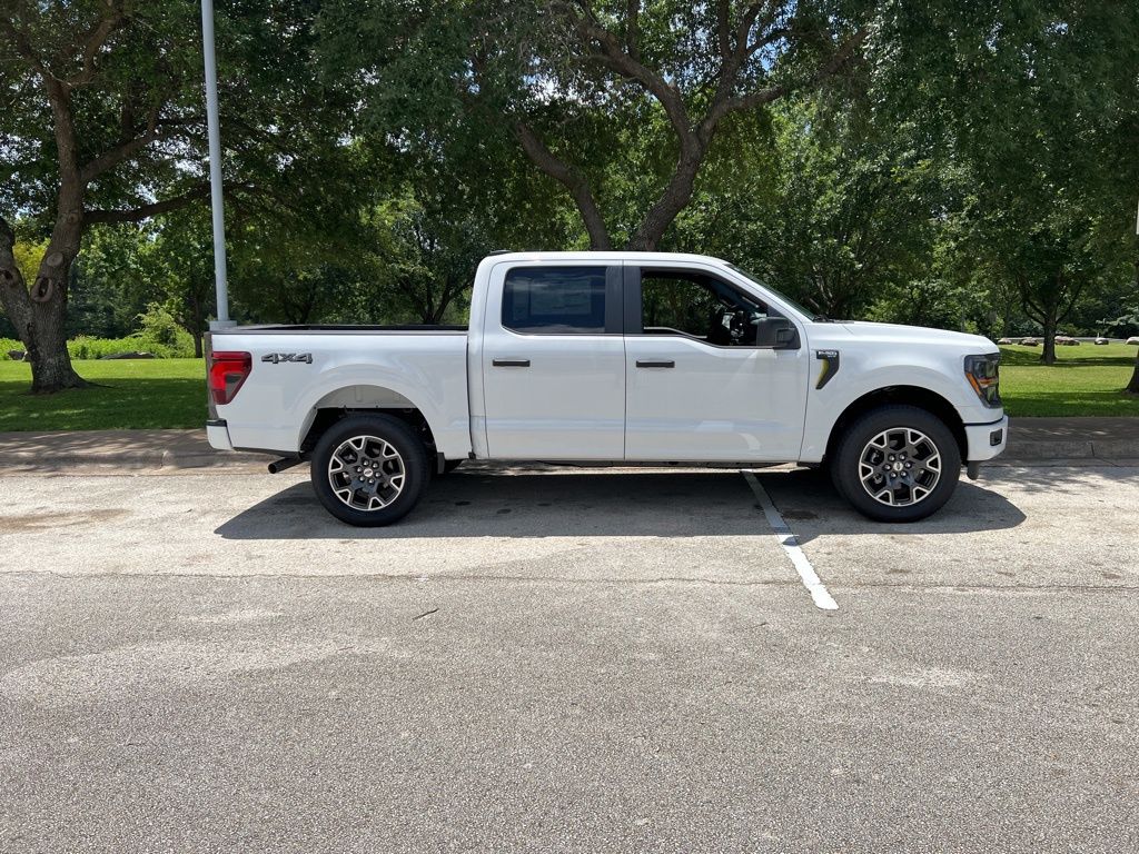 2025 Ford F-150 STX photo 9