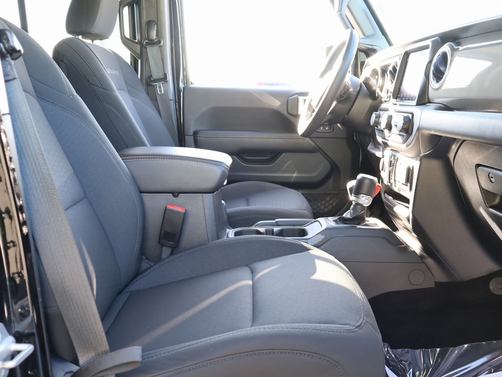 2023 Jeep Gladiator Overland photo 8