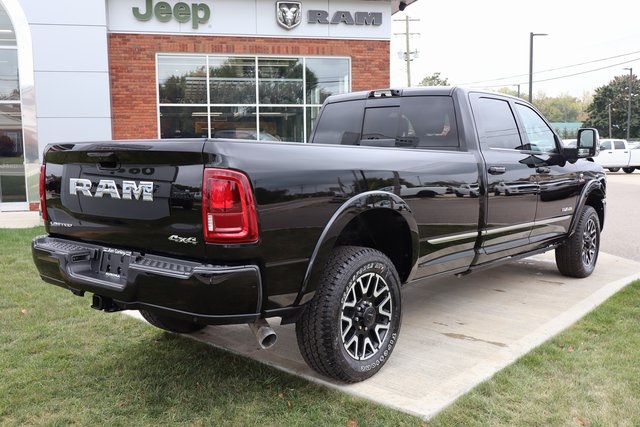 2025 Ram 3500 Limited photo 38