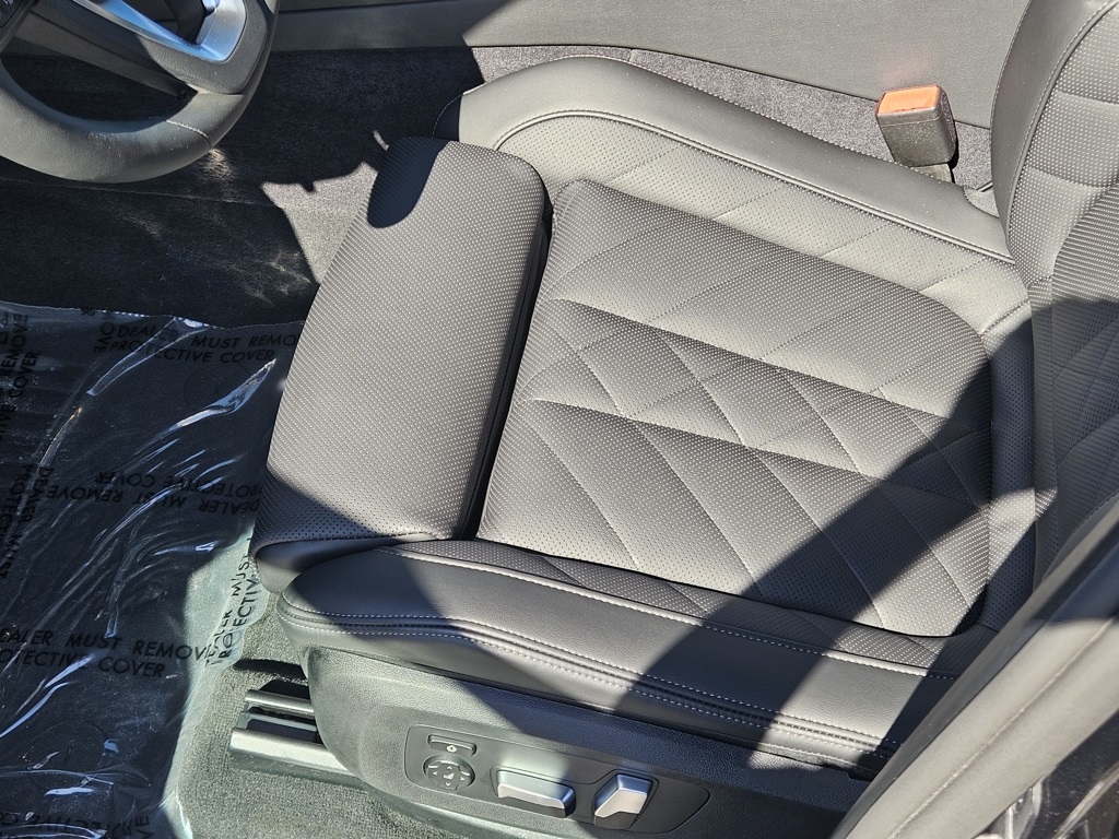 2026 Bmw X5 xDrive50e photo 32