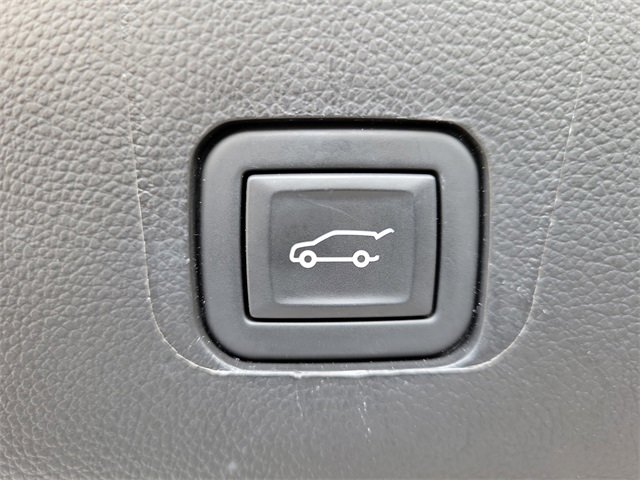 2023 Chevrolet Traverse Premier photo 12
