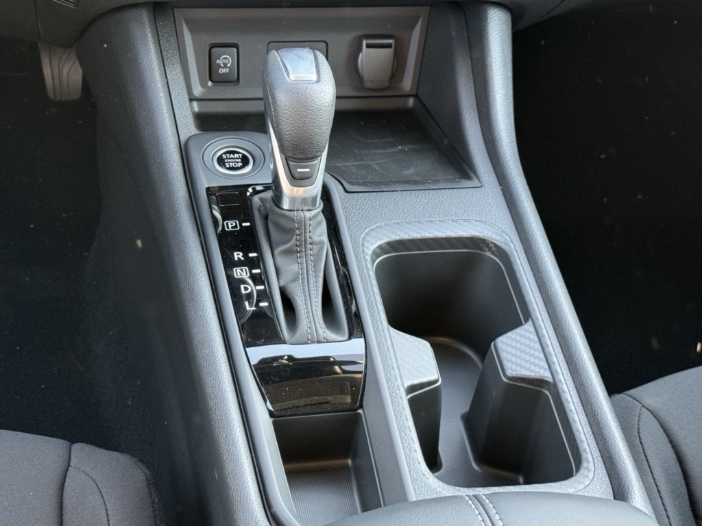 2025 Nissan Sentra S photo 10