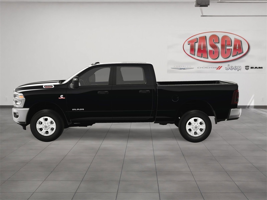 2025 Ram 2500 Big Horn photo 2