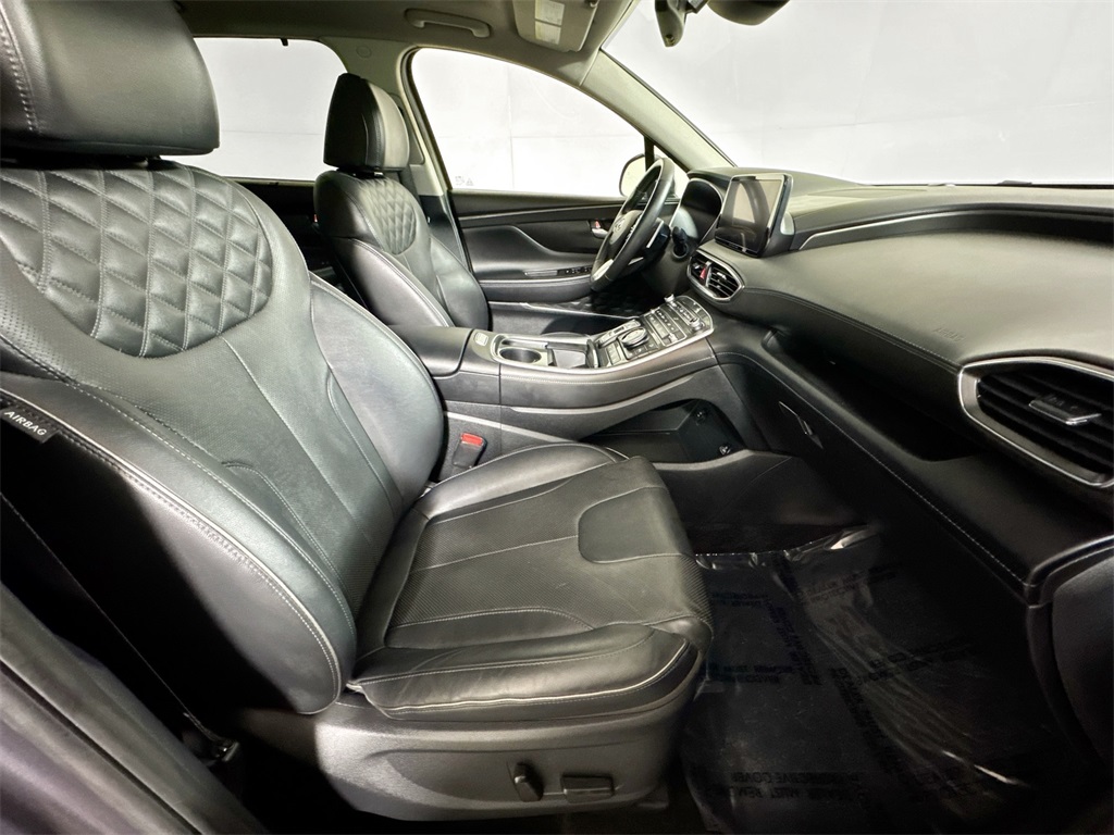 2023 Hyundai Santa Fe Limited photo 9