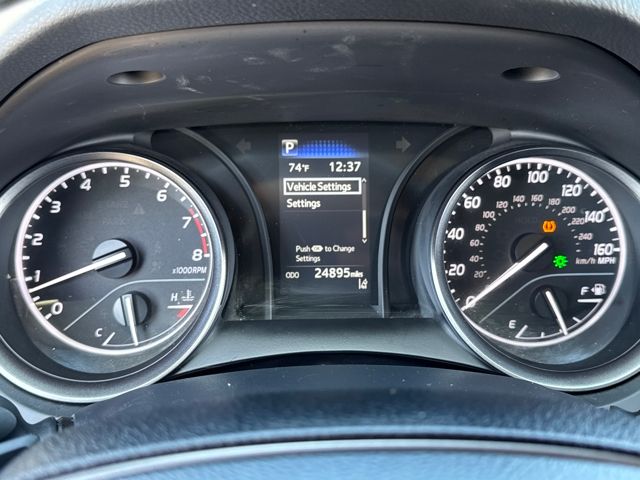2024 Toyota Camry SE photo 9