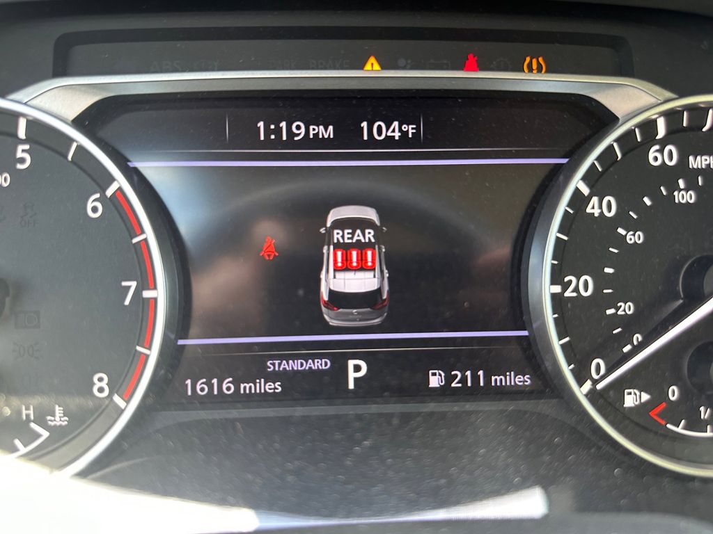 2024 Nissan Rogue SV photo 9