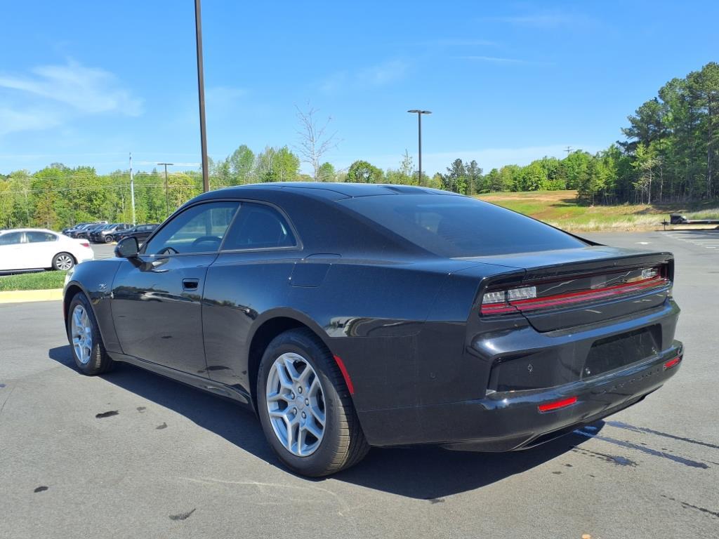2025 Dodge Charger R/T photo 18