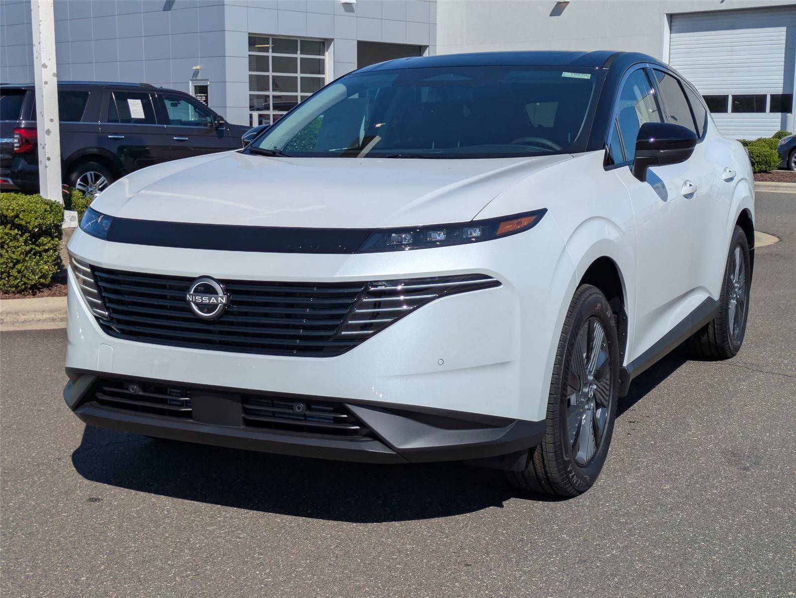 2025 Nissan Murano SL's photo