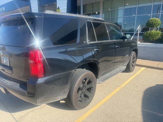 2020 Chevrolet Tahoe LT photo 3