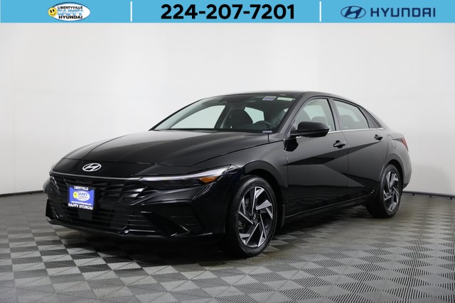 2025 Hyundai Elantra SEL's photo