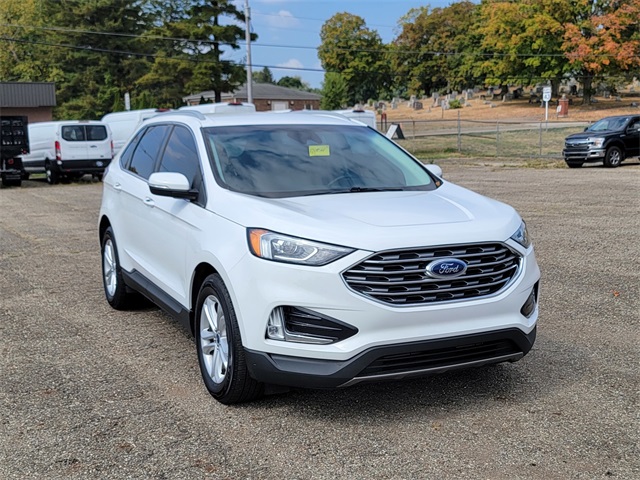 2020 Ford Edge SEL photo 3