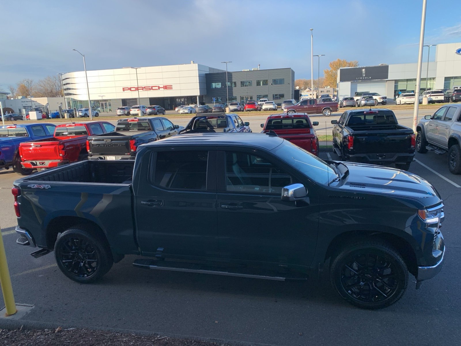 2026 Chevrolet Silverado 1500 LT photo 3