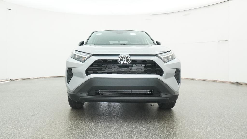 2025 Toyota RAV4 LE photo 3