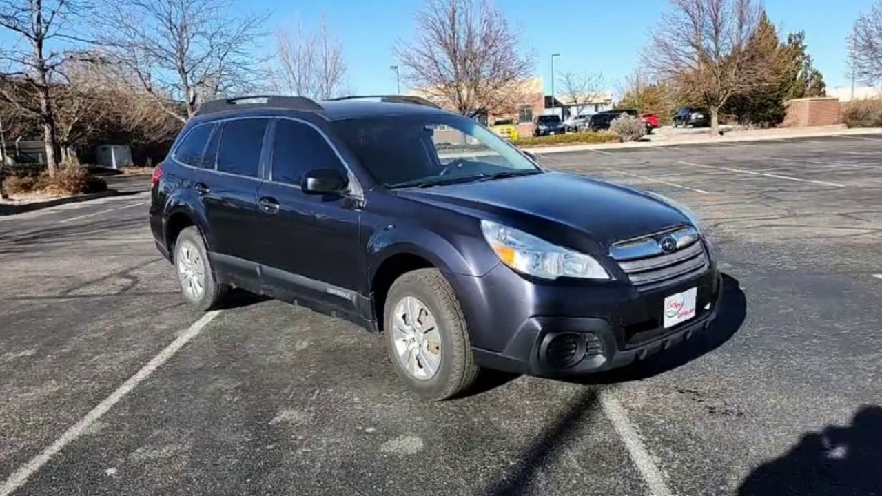 2013 Subaru Outback Base's photo