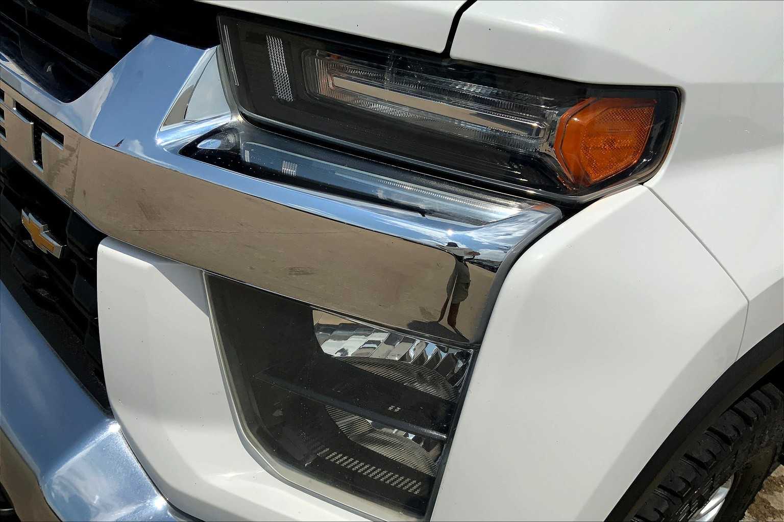 2021 Chevrolet Silverado 2500HD LT photo 25