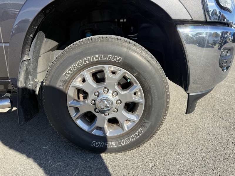 2019 Ram 2500 Laramie photo 4