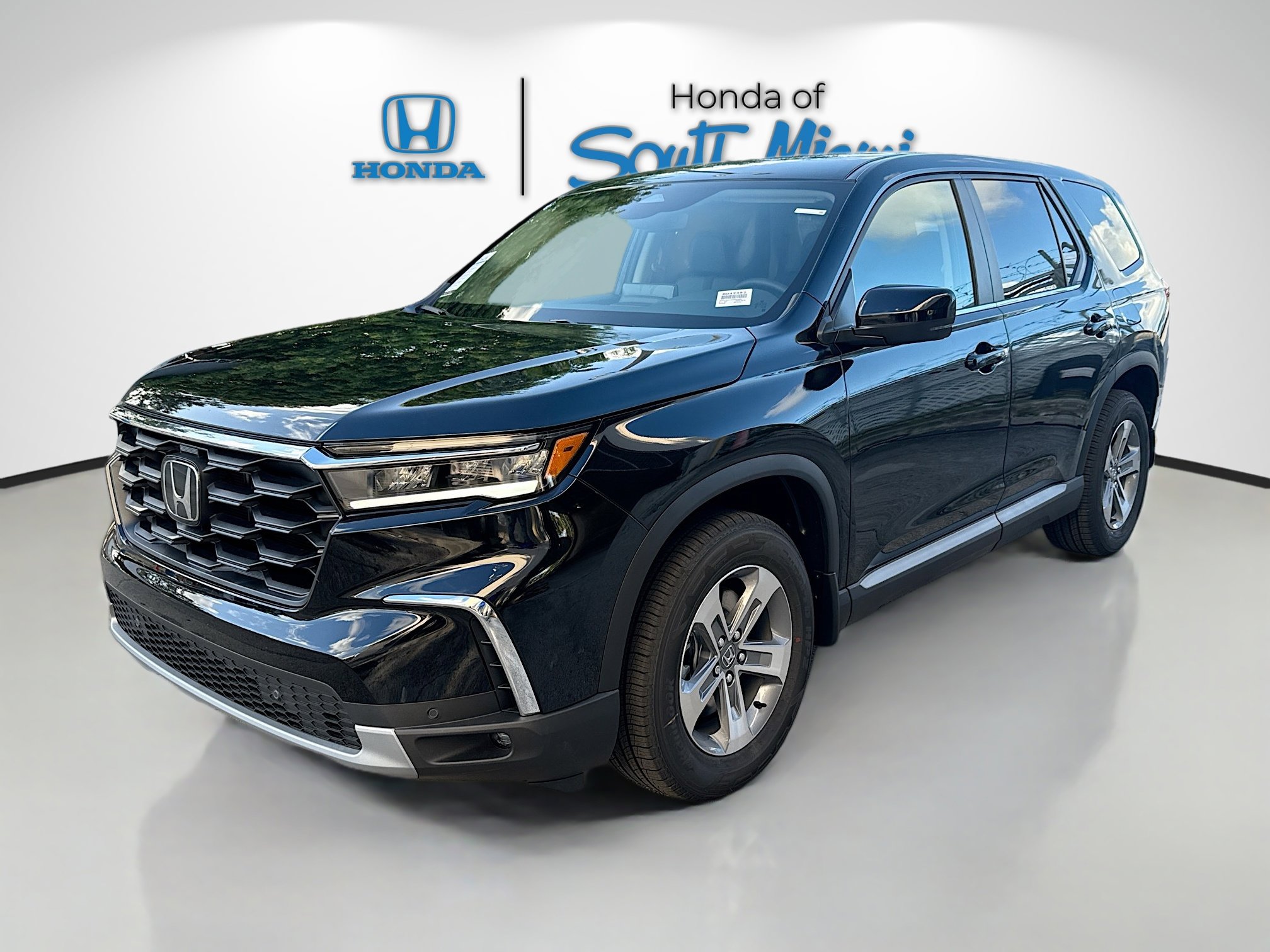 2025 Honda Pilot EX-L photo 2