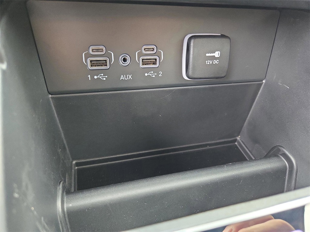 2025 Jeep Grand Cherokee Limited photo 15