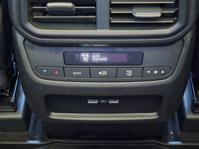 2023 Honda Pilot Touring photo 44