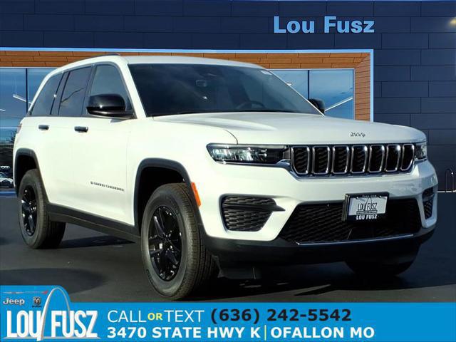 2025 Jeep Grand Cherokee Laredo's photo