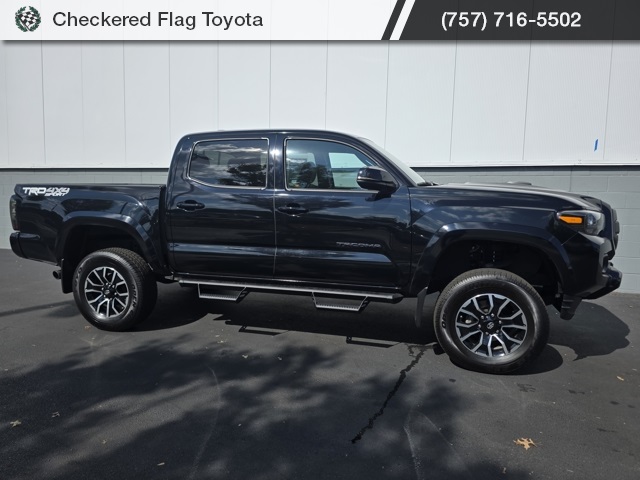 2020 Toyota Tacoma TRD Sport photo 10