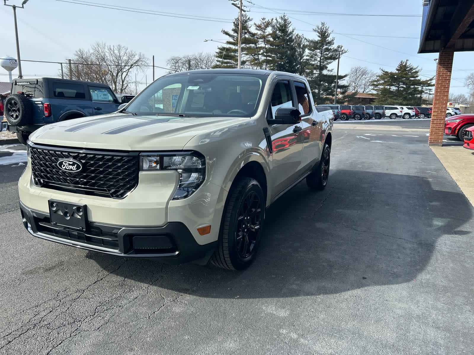 2025 Ford Maverick XLT photo 3
