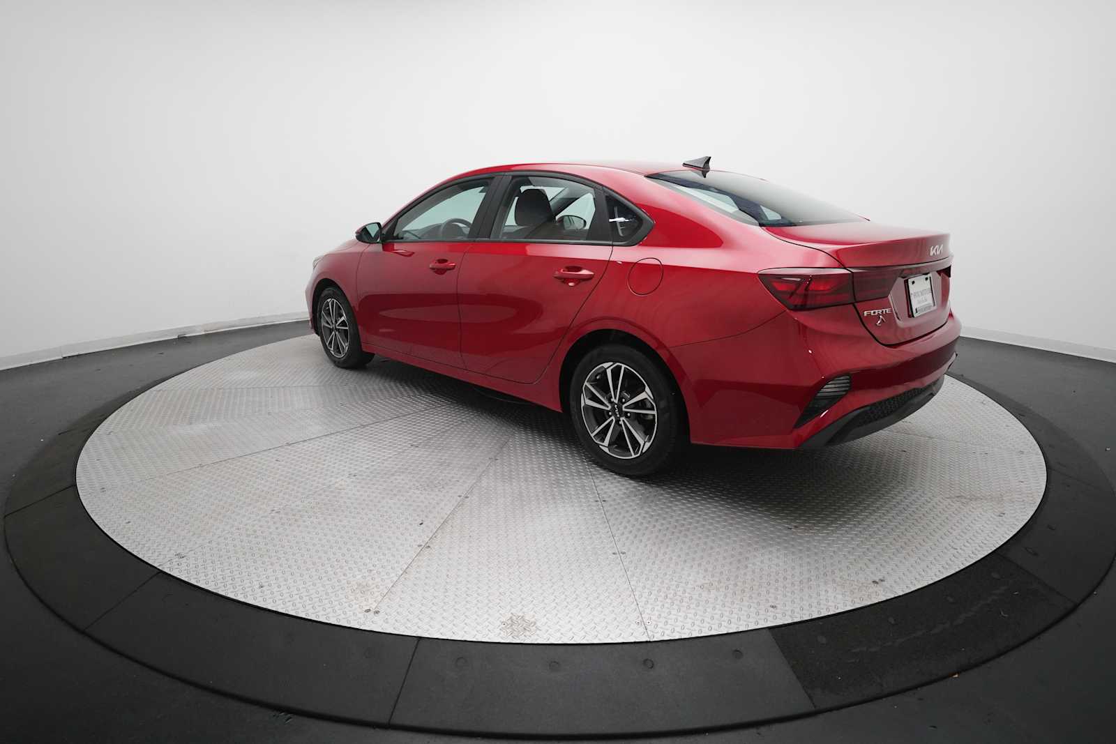 2022 Kia Forte LXS photo 12
