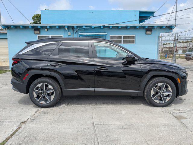 2025 Hyundai Tucson SEL photo 3