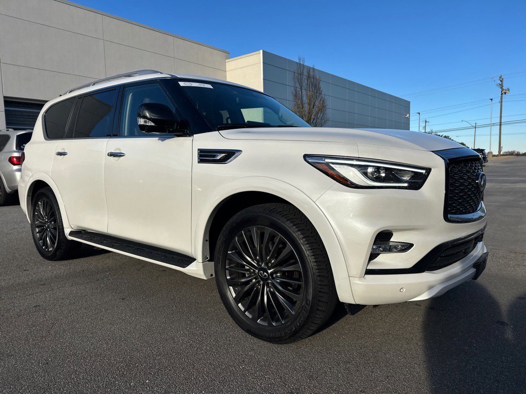 2024 INFINITI QX80 PREMIUM SELECT 4WD's photo