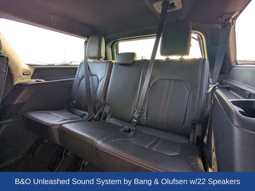 2024 Ford Expedition Platinum MAX photo 17