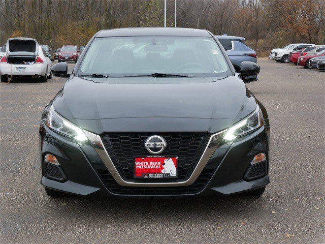 Used 2019 Nissan Altima SR with VIN 1N4BL4CW7KN317261 for sale in White Bear Lake, Minnesota