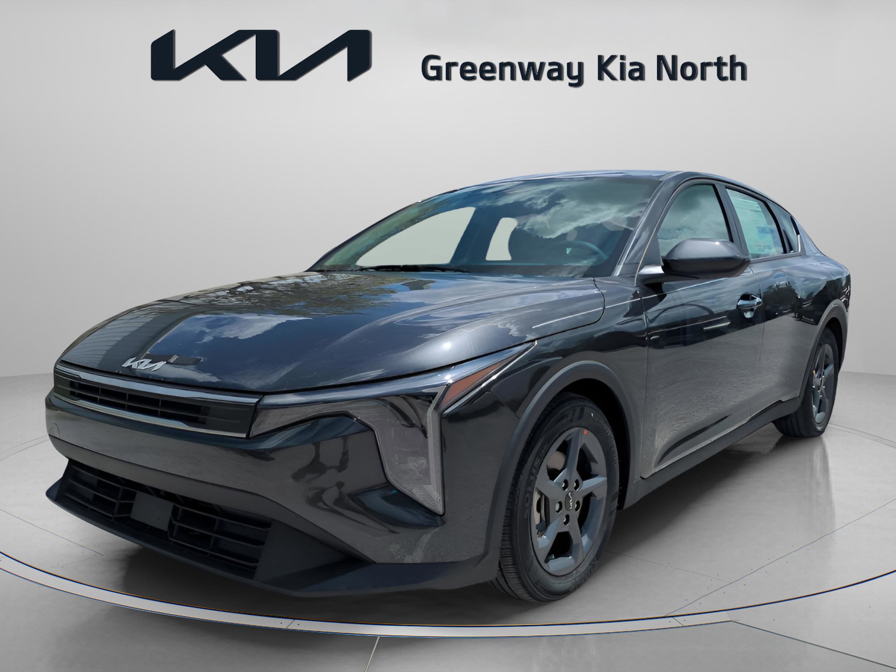 2025 Kia K4 LXS photo 3