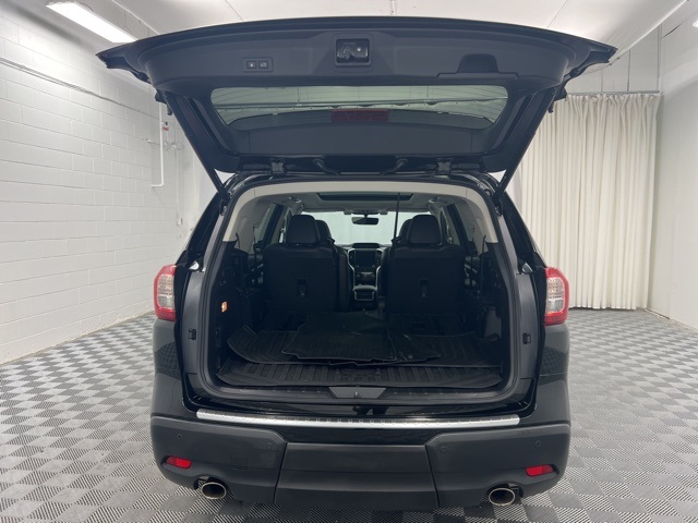 2022 Subaru Ascent Limited photo 8