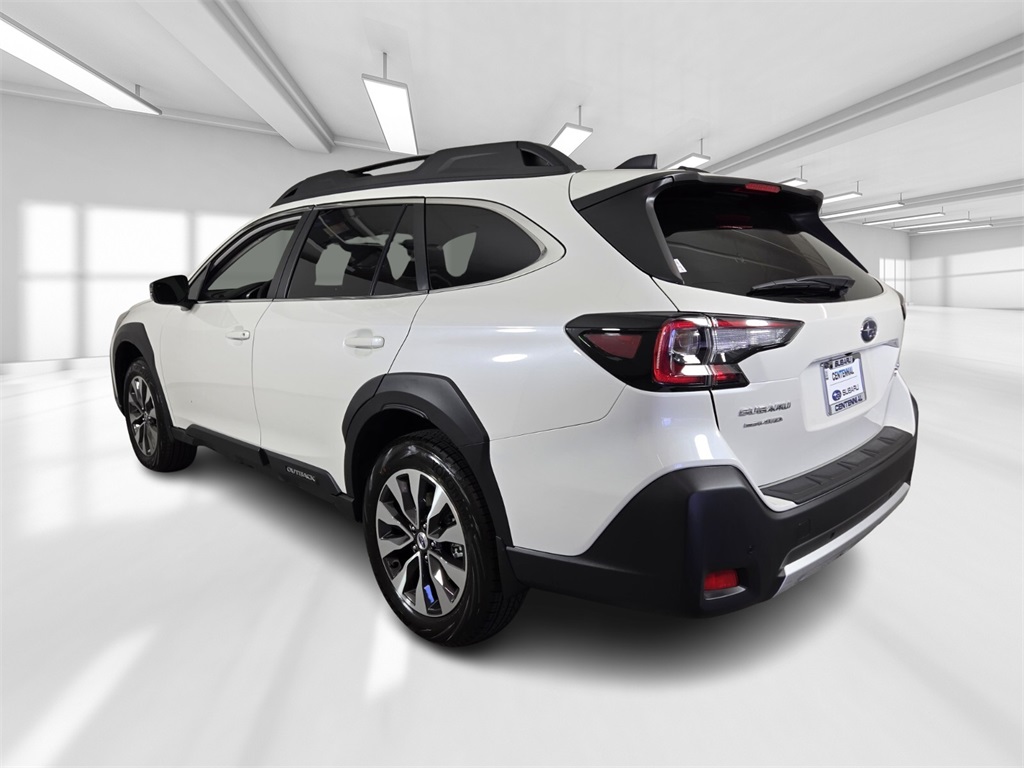 2025 Subaru Outback Limited photo 3